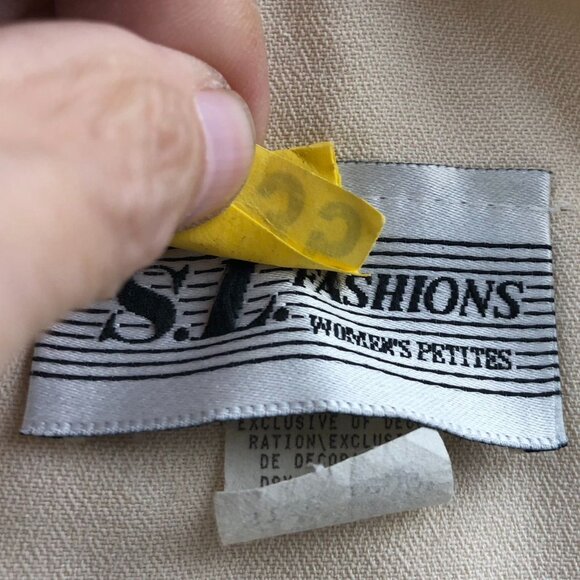 S.L. Fashions Womens Blazer Jacket Size 18WP Embroidered Floral Ivory Button Up - Picture 7 of 11